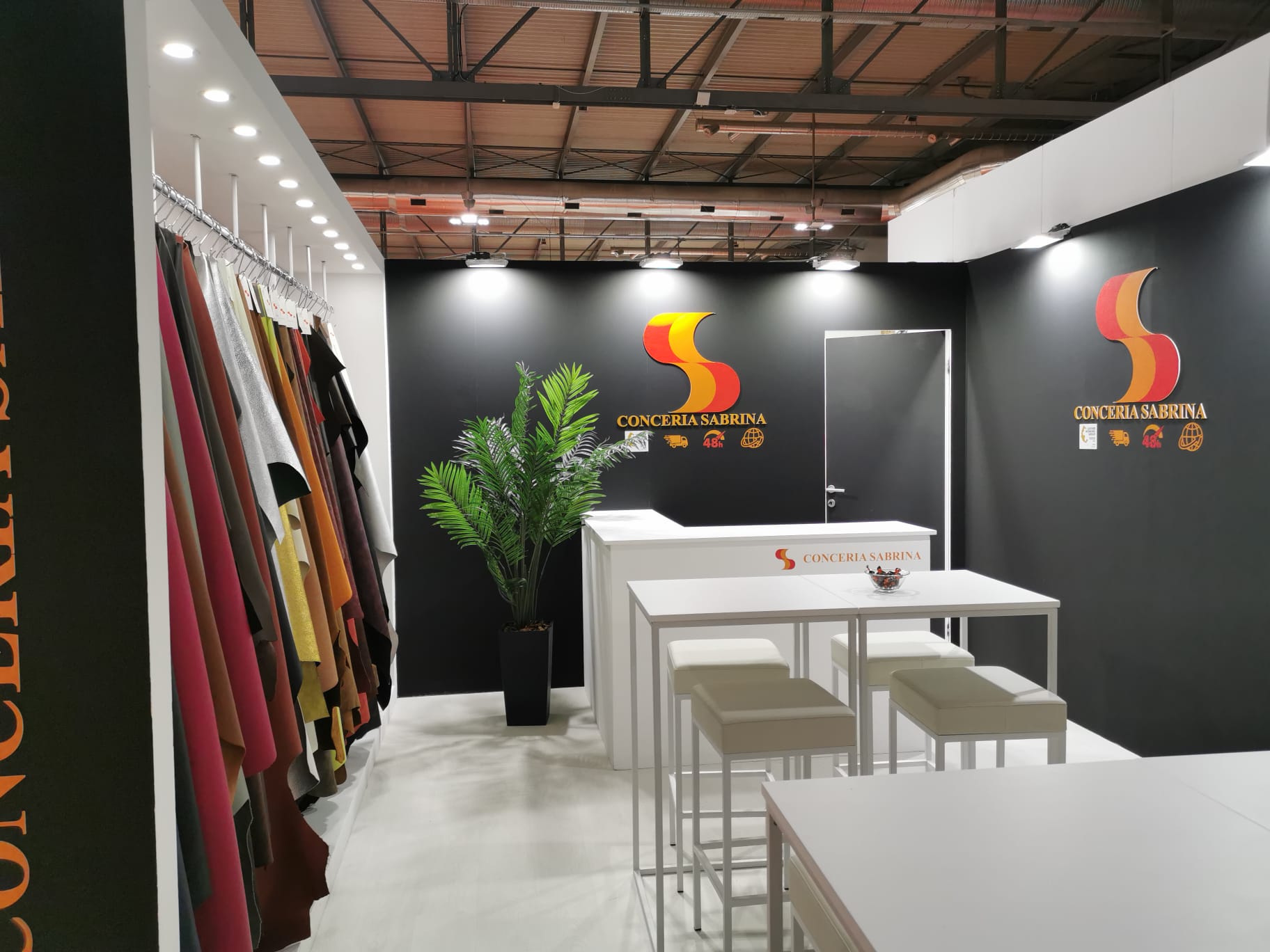Esposizione Pelli e Bancone